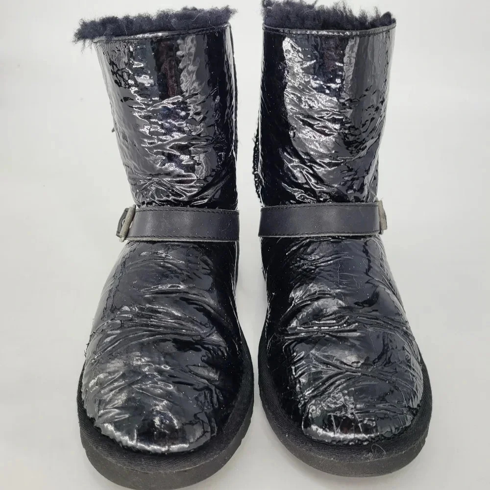 uggs black classic Shiney boots size kids 5 women's 7 - Picture 4 of 10